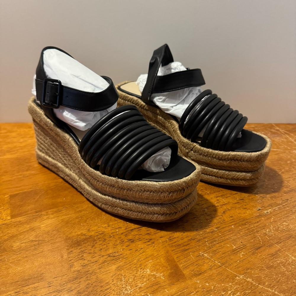 Kenneth Cole Women's Shelby Ankle Strap Espadrille Platform shoes Sandals Black
